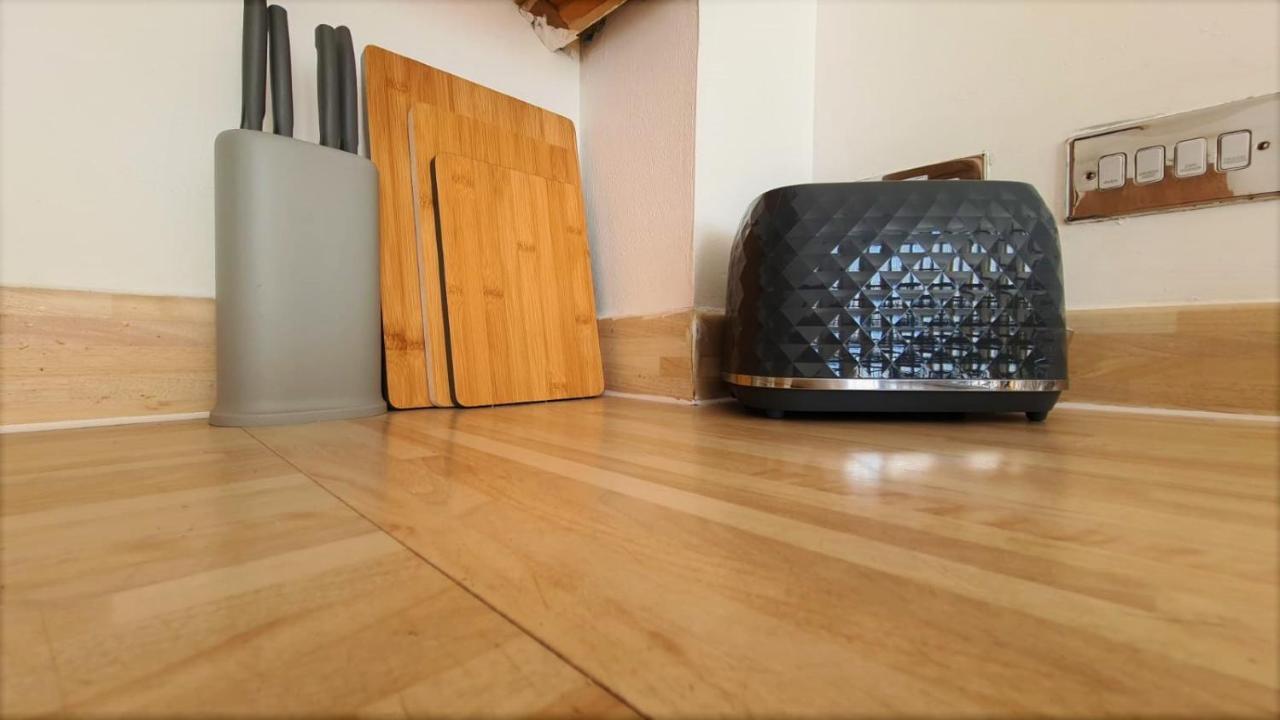 Apartamento Lovely 5 Sleeper Flat - Upper Clapton Londres